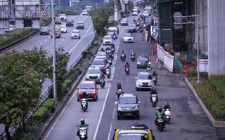 Jakarta, Indonesia, 2022-Traffic on MT Haryono street, south Jakarta Indonesia photo
