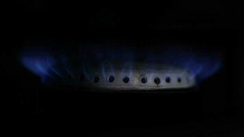 Gas Verbrennung von ein Küche Herd video