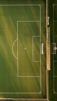een antenne visie van een voetbal veld- video