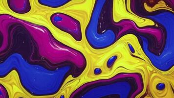 colorida abstrato pintura líquido. isto é cheio do diferente cores e tem uma suave movimento. video