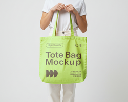 femme en portant une vert fourre-tout sac maquette psd