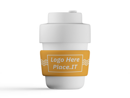 branco isolado copo com amarelo branding manga e branco boné, centrado em branco fundo. psd